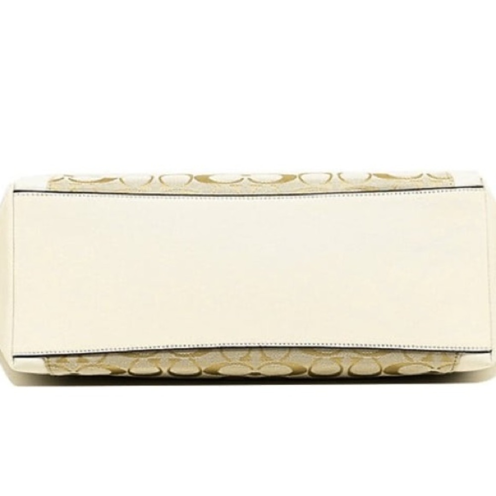 Coach cream Ava Signature Logo Tote purse - Picture 4 of 7